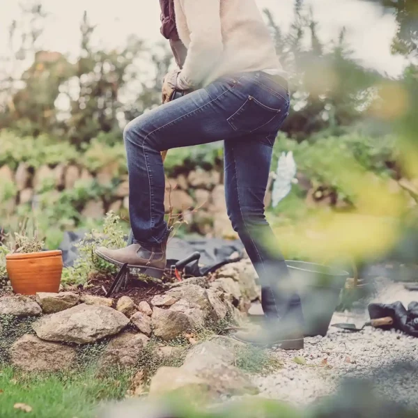 Gardener moves more